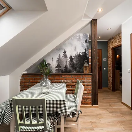 Przystanek Leśna Apartament *