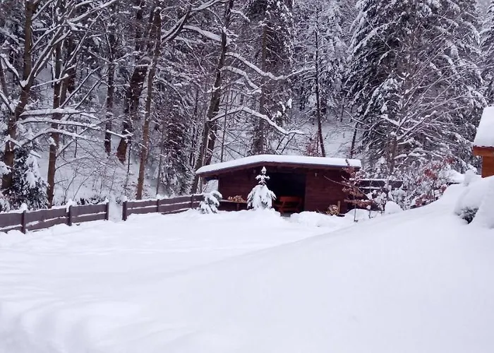 Apartamento Przystanek Leśna 3 Nad Strumieniem, Otoczone Lasem U Stóp Beskidów *