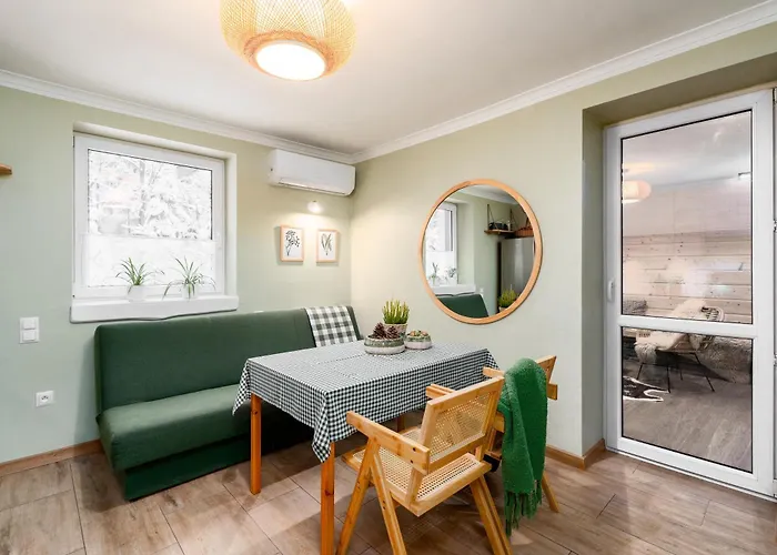 Apartamento Przystanek Leśna 3 Nad Strumieniem, Otoczone Lasem U Stóp Beskidów *