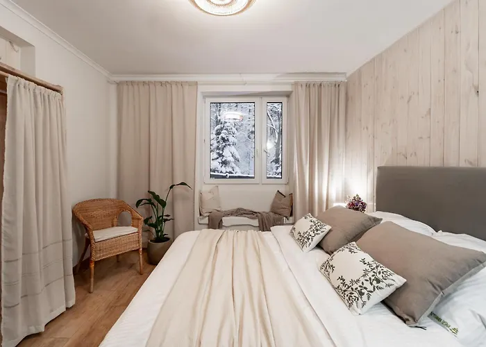 Przystanek Leśna 3 Nad Strumieniem, Otoczone Lasem U Stóp Beskidów Apartamento Targanice