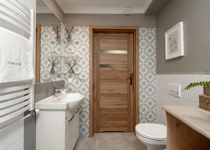 Apartamento Przystanek Leśna 3 Nad Strumieniem, Otoczone Lasem U Stóp Beskidów Targanice