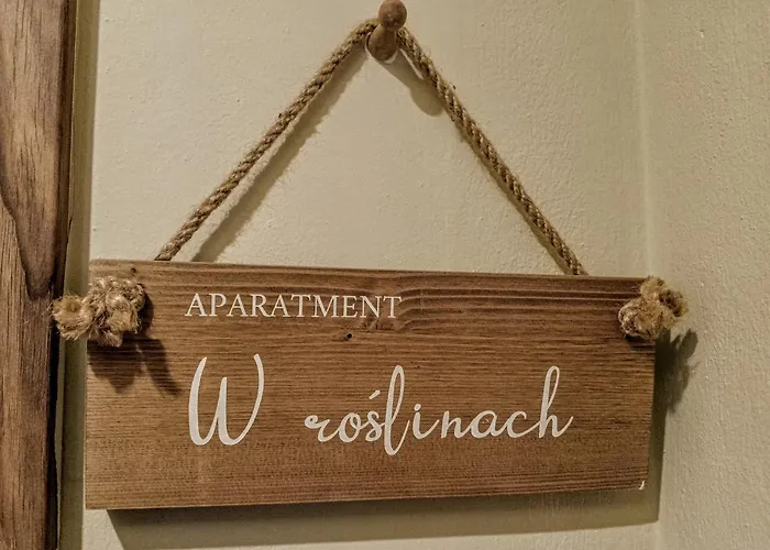 Przystanek Leśna 3 Nad Strumieniem, Otoczone Lasem U Stóp Beskidów Targanice